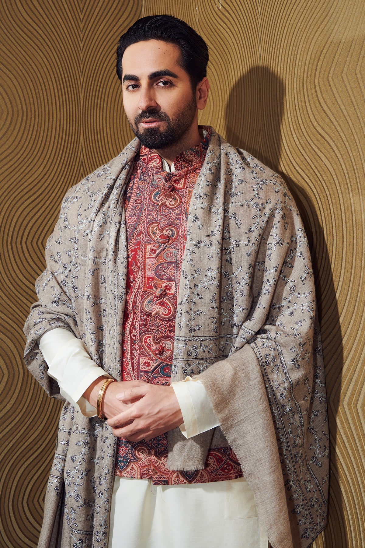 Ayushmaan Khurana in Matti Pure Pashmina Shawl