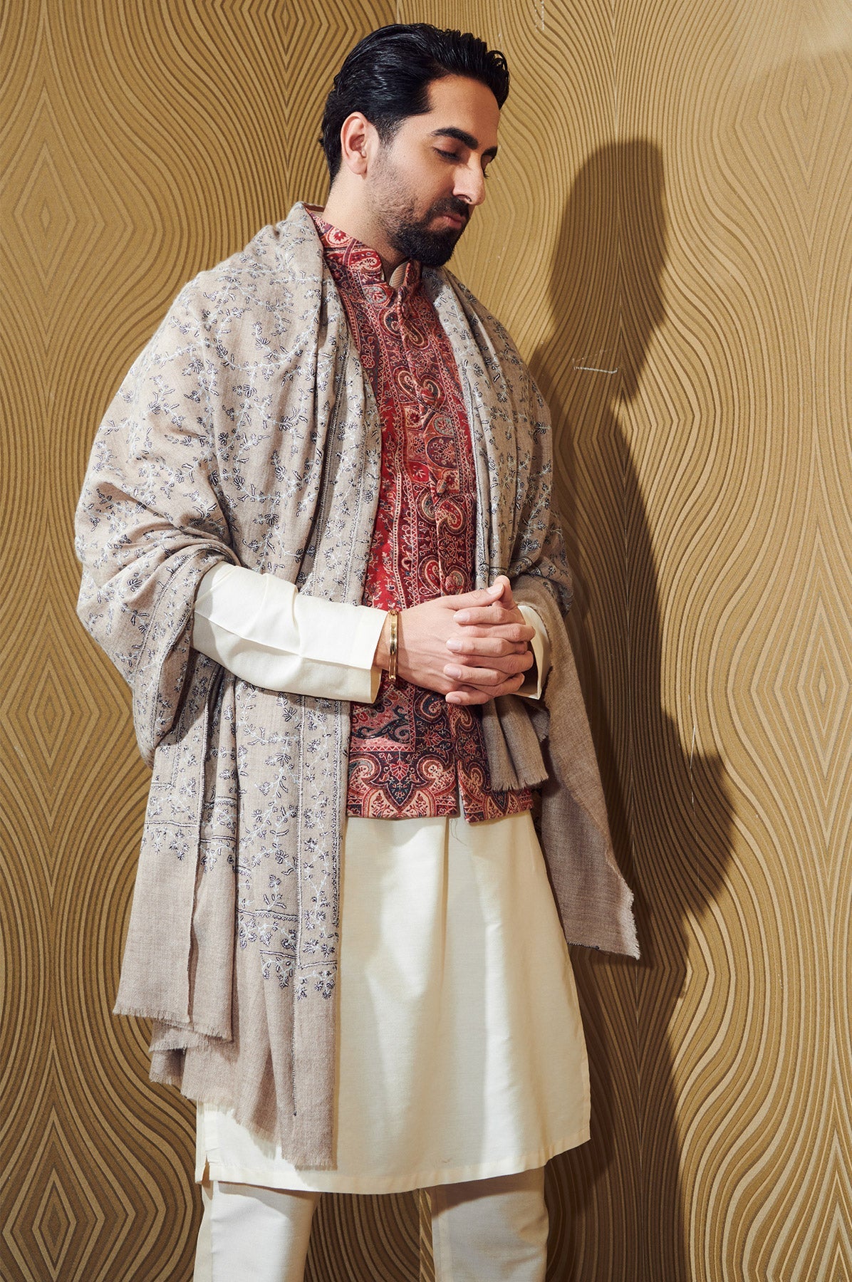Ayushmaan Khurana in Matti Pure Pashmina Shawl