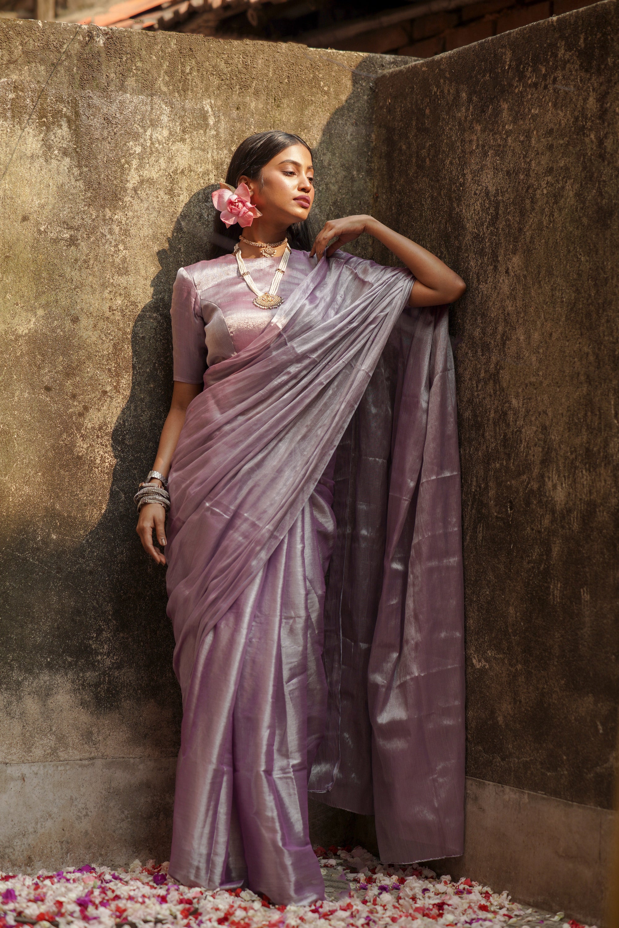 Lilac lilly I Pastel Purple Handloom tissue saree