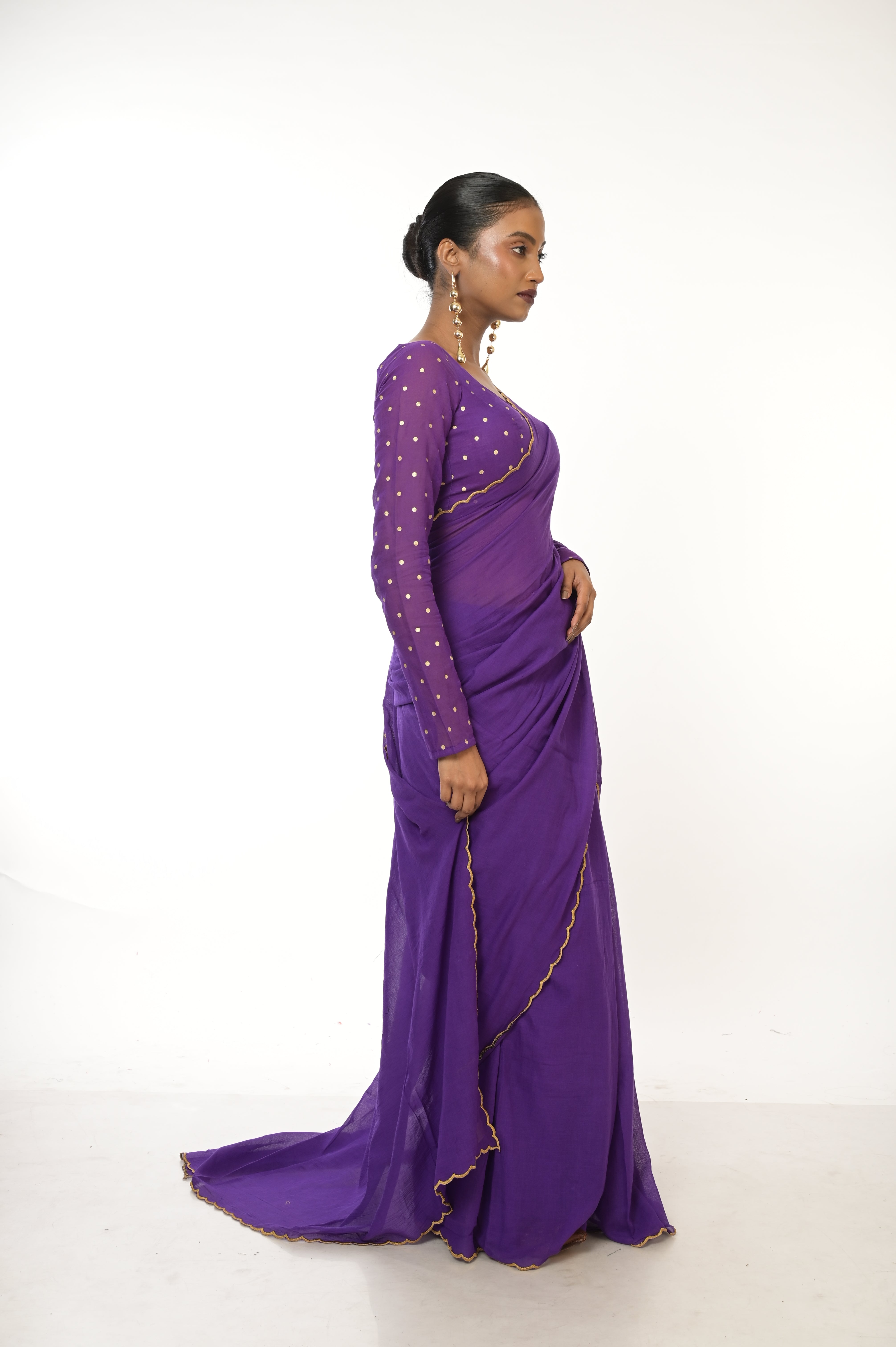 Royal Bloom I Purple Handloom Mul Cotton Saree with Golden Scalloped Border